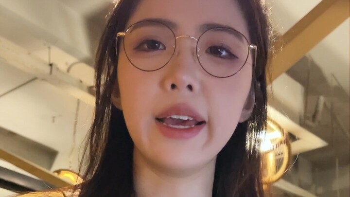 发自内心的笑，真的会很大声哈哈哈