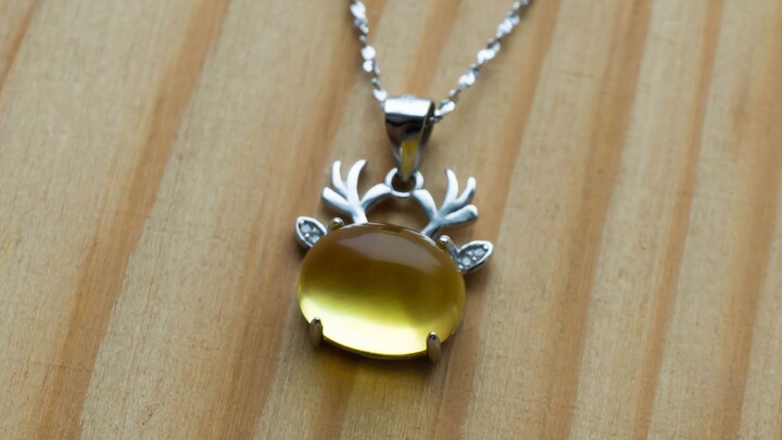 【DIY ต้นฉบับ】บทเรียนทำจี้อำพันแบบง่ายๆ รีบมาเรียนทำสักชิ้นให้สาวๆ กันเถอะ!