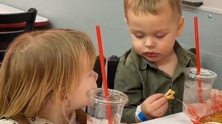 พฤติกรรมชวนงงของเด็กน้อยมนุษย์...