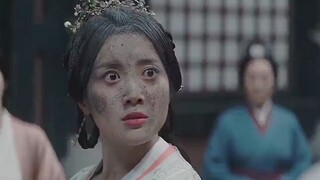 كلا الوالدين حكماؤان وعاقلان جدًا، فلماذا ربا ابنةً مثل هذه؟