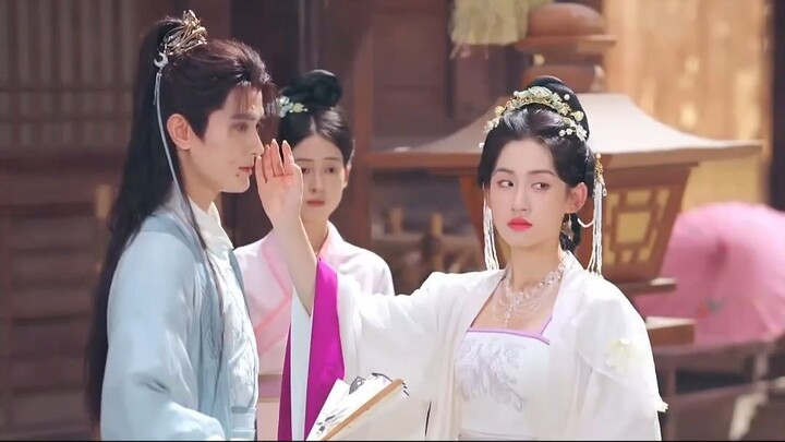 สาวทะลุมิติกลายเป็นตัวแม่ในนิยาย ถูกคุณชายจูบหลังสัมพันธ์ลับ แต่เขาดันได้ยินเสียงในใจเธอ!.