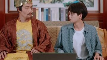 Kaisar Gila Bangun kerajaan pakai Teknologi Masa kini (yt)