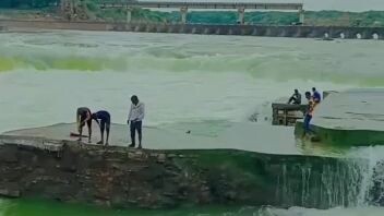 my home 🏠🏠 just now  lock down time