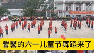 2025面馨馨的六一儿童节舞蹈来了～馨馨在班上年龄最大身高却最小～心疼...