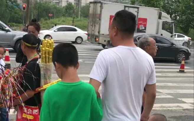 As we were walking along, suddenly there was an older son!