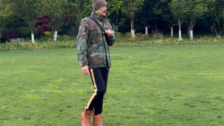 عِشْ جيّدًا، هذا بحدّ ذاته جيّد جدًّا جدًّا.