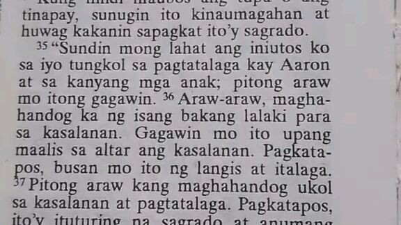 Pang Araw Araw na Talata      Exodus 29:35-37