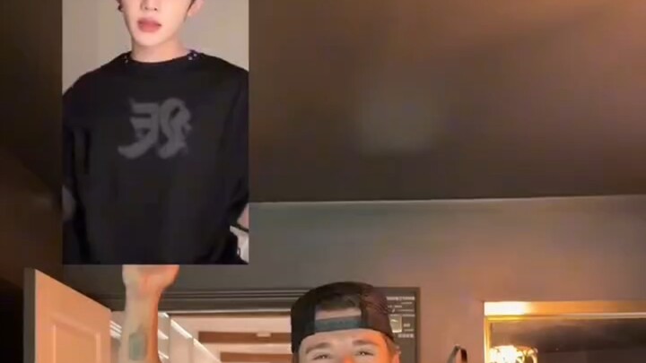 Rumors的原唱，美国歌手jakemiller提到了星奇摇很火爆，看的是章昊版本并学习了舞蹈～又被当成了范例的章昊！