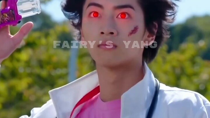 Kamen Rider đang yêu