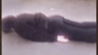 Pemuda itu langsung tertidur.