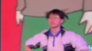 ครู: "สมัครเข้าร่วมโครงการ" ฉัน: "ฉันยินดีช่วย"