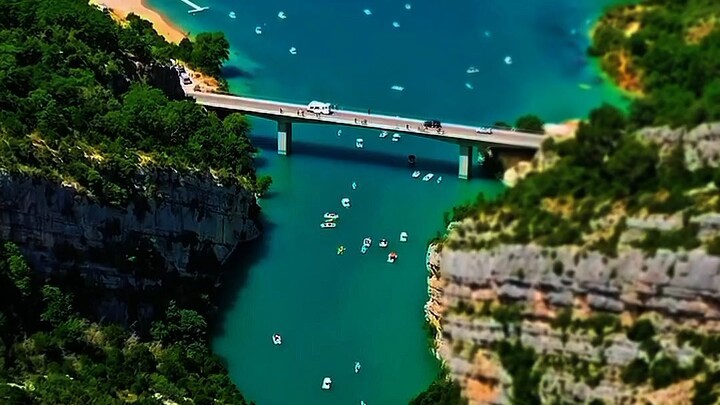 Beautiful places in France 🇫🇷 that don't feel real