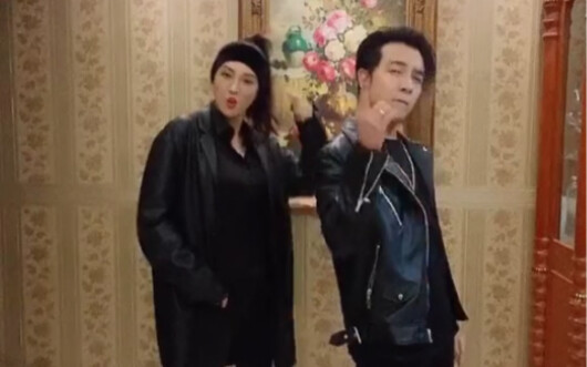 Hari ini adalah Hari Valentine, kombinasi CP yang keren akan menari untuk semua orang! BTS-API