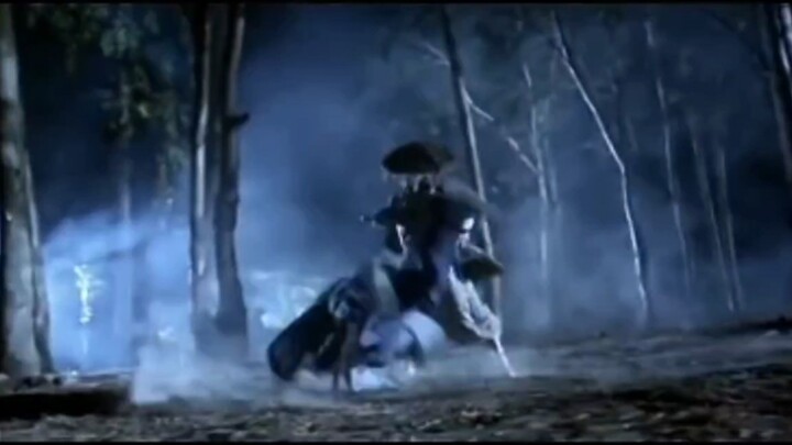 “A shooting star and white feathers tucked at the waist, sword blossoms like autumn lotuses gleaming