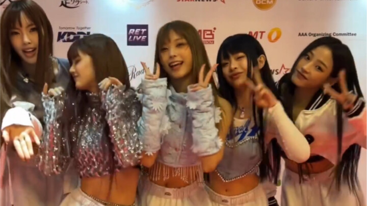 【NewJeans】Dance Break on the red carpet 221214 IG update New jack swing