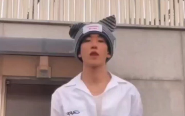 金丙周Seven舞蹈cha✨冰粥要不要这么会钓人啊