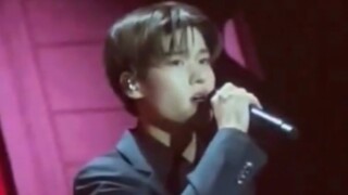 【سوفي + بارك بو غوم + كيم تاي راي】عرض مشترك مفتوح الصوت بالكامل لأغنية Rewrite the Stars!