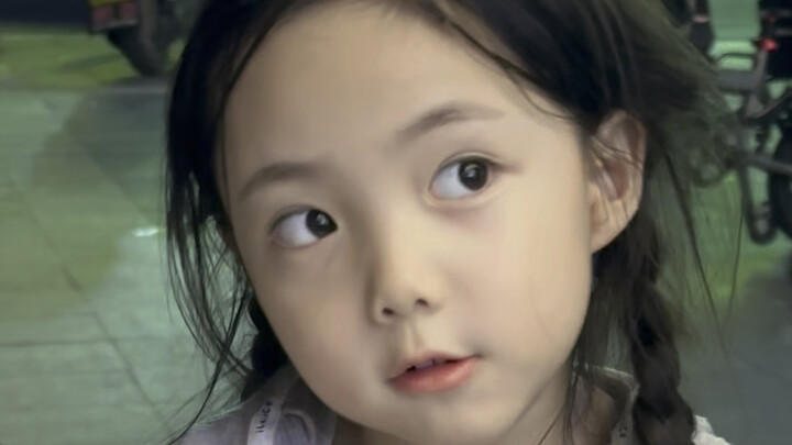 เสี่ยวเป่า ขอให้คุณสำรวมหน่อย