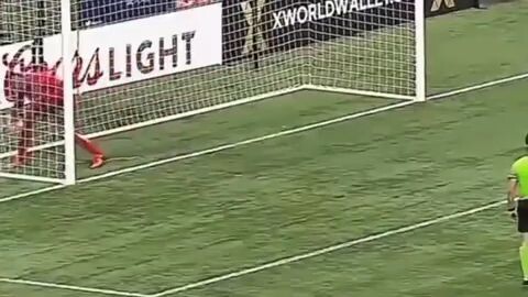 Best misses in football history..