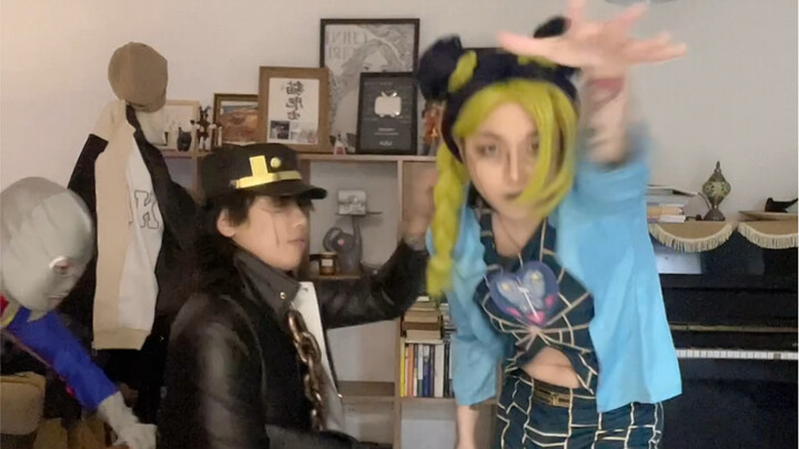 Sosial Jotaro dan keluarganya