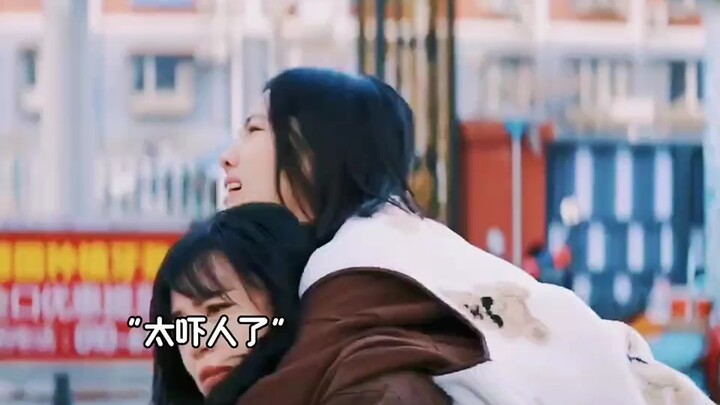 Mẹ nào con nấy, hài quá!