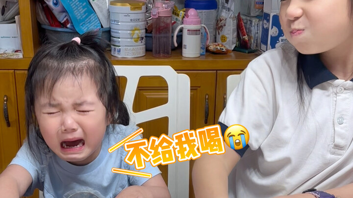Dễ dàng xử lý cô em gái không chịu uống thuốc
