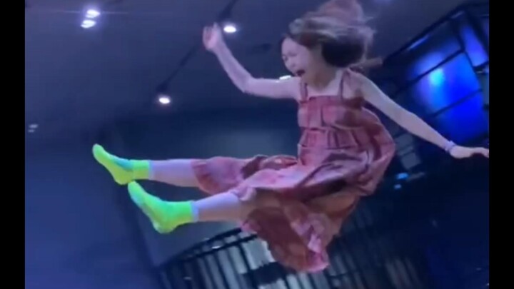 【الحياة اليومية المضحكة للكائنات الأرضية #21】