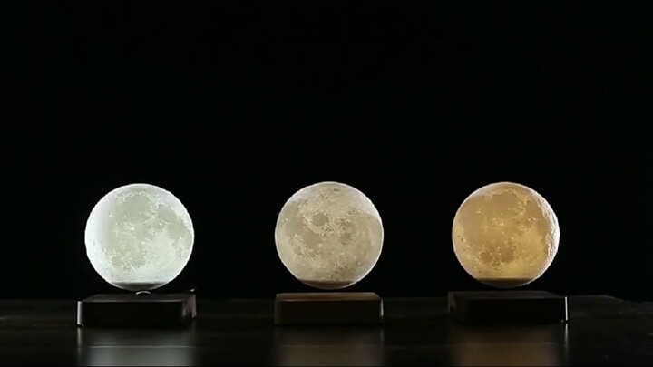 Floating Lamp LED Night Light, Creative Magnetic Levitation Moon Lamps, Floating Moon Lamp