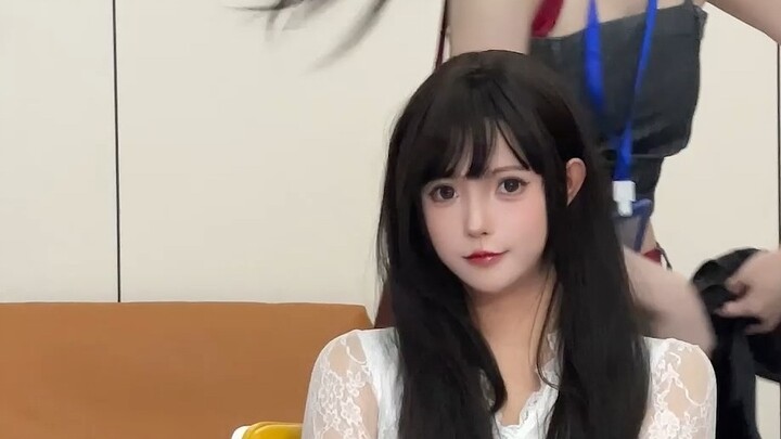 Dapatkan kartunya! Kamu harus mendapatkan kartunya!