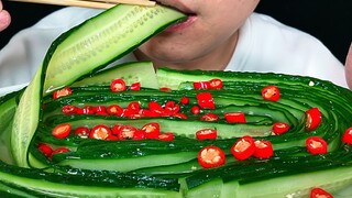 To eat frozen cucumber in Sprite, listen to how it sounds!