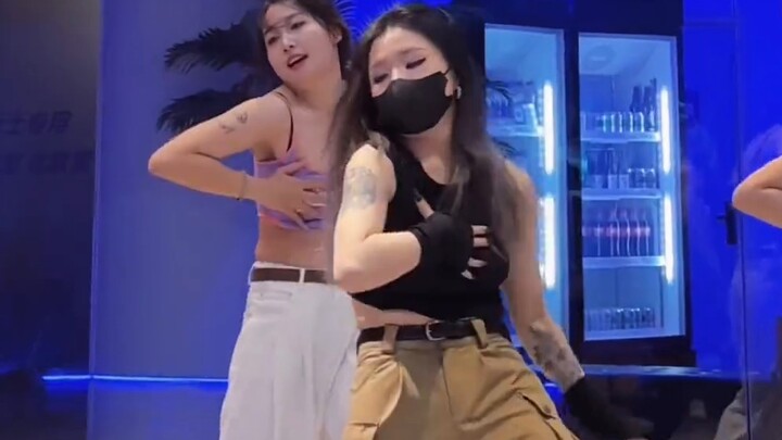 "QIAN Qian Choreography" Bibi's song is so beautiful and brainwashing! theweekend jazz choreography 
