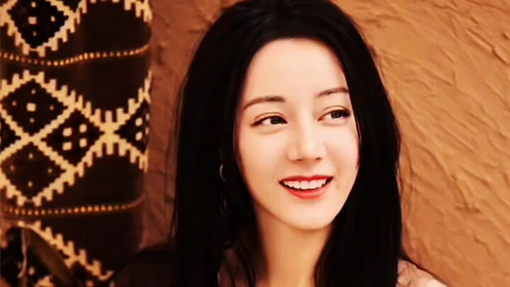Gif của [Tần Lam] — [Địch Lệ Nhiệt Ba] thì đã hết thời rồi!