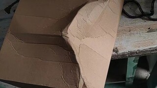 都说再版创骑的盒子好看，于是乎我也买了一个，结果就翻车了~真是难受，看中通怎么处理吧~