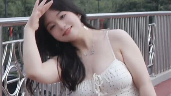 Lost in the Illusion – IN-K & Wang Xincheng | A perfect blend of good looks, a great figure, cutenes