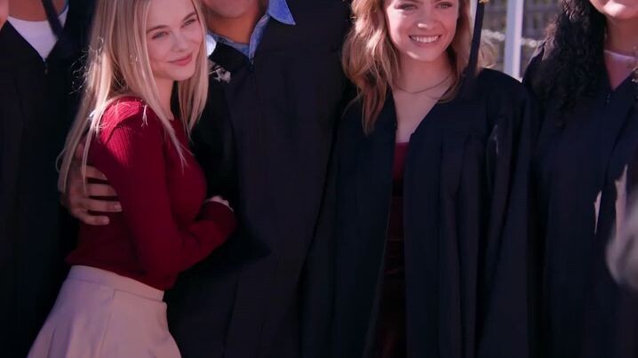 College Guy Gets Framed For Cheating https://www.facebook.com/share/v/1711E4UcSD/