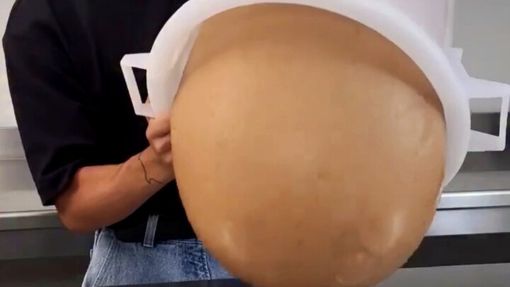 No wonder poor Americans love to eat…
