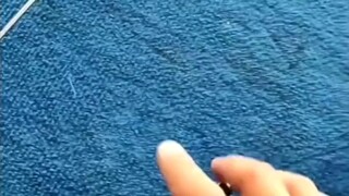 سأقوم بعرض لكم مسرحية تحطيم الزجاج