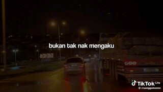 sebenarnya cinta tapi malu bilang