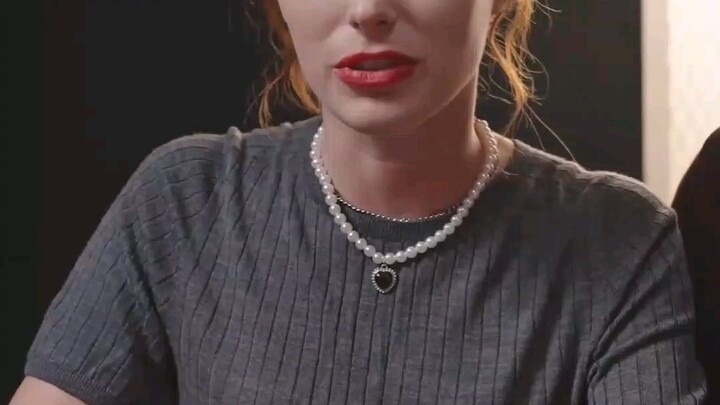 Episode 1 - [Versi Dub] Rahasia Gelap si Pengasuh Film Lengkap