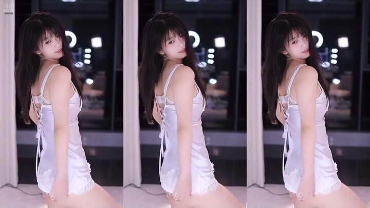 Qiu Ruanruan 2026_04_25 White Camisole Pajamas