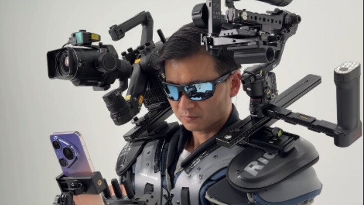 Aku ganteng banget, serius!