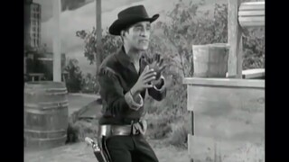 Western Gun Twisting Stunts