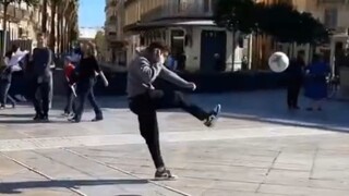 هذه الركلة أطلقت الصيف بأكمله...