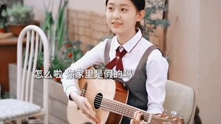 友谊对她们来说才是最宝贵的，不论贫穷富贵