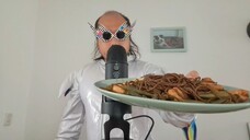 ASMR EATING SOBA NOODLES, SHRIMP & GREEN BEANS + WATCHING PICTURES OF ANIMALS TO