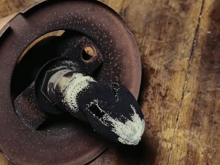 Even those born in the ’80s might not recognize this item.