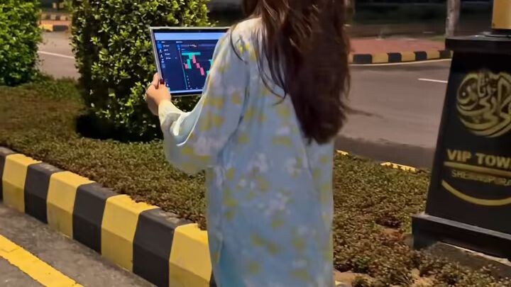 Long live Pakistan, your world, your will.