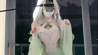 Traveler, please marry me! I'm a good dancer! Genshin Impact Great Charity King cosplay