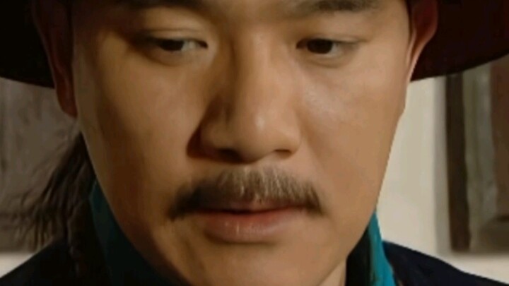 Nhiều năm sau, khi đối diện với Đền Lama, người chị thứ tư sẽ nhớ lại đôi mắt to của người anh thứ t