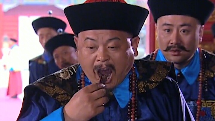 ตั๊กแตนบุกพระราชวังต้องห้าม ขุนนางจับกินคำเดียวกรอบสนั่น แม้แต่พระเจ้าเฉียนหลงยังตกใจจนผวา!